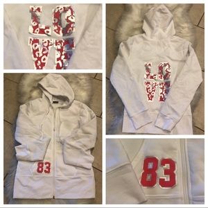 🆕 🍉RUE 21 LOVE Zipup white hoodie~Junior XL